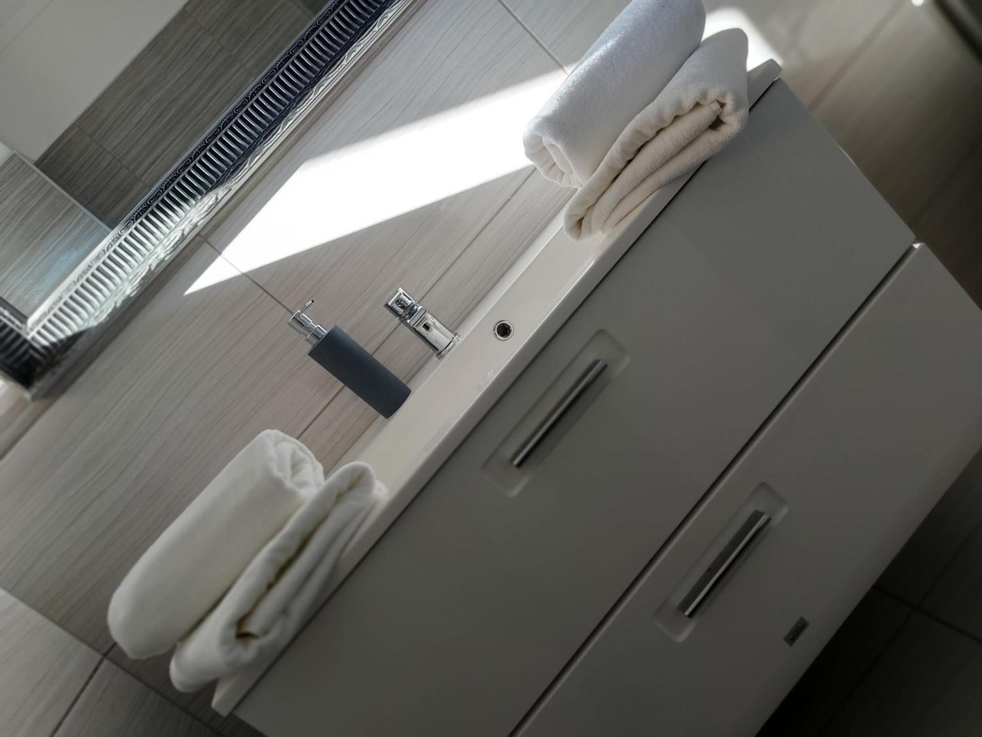 Cafe Relax Apartments Héviz Zewnętrze zdjęcie