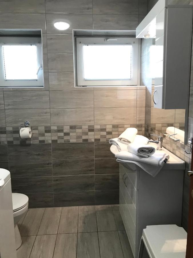 Cafe Relax Apartments Héviz Zewnętrze zdjęcie