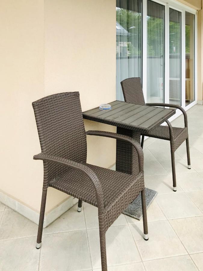 Cafe Relax Apartments Héviz Zewnętrze zdjęcie